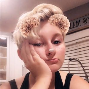 Meet your Posher, Kitrina